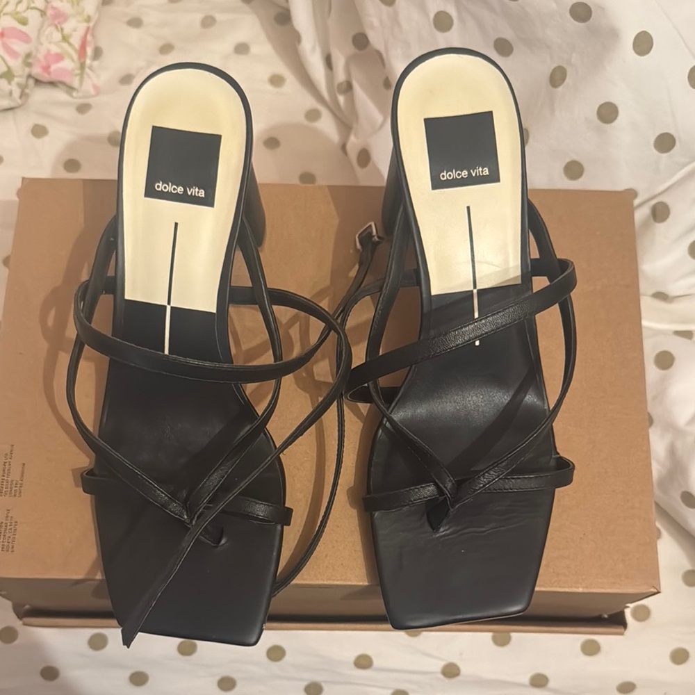 Dolce Vita Black Strappy Square-Toe Heeled Sandals